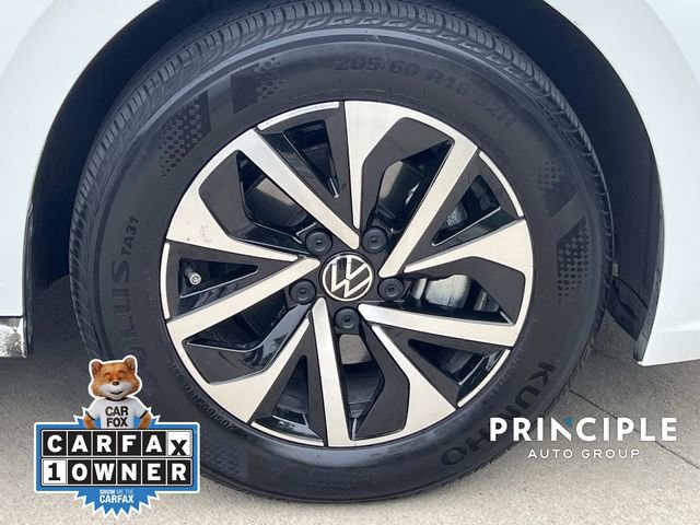 Used 2023 Volkswagen Jetta S w/ IQ.Drive Package FWD image 4