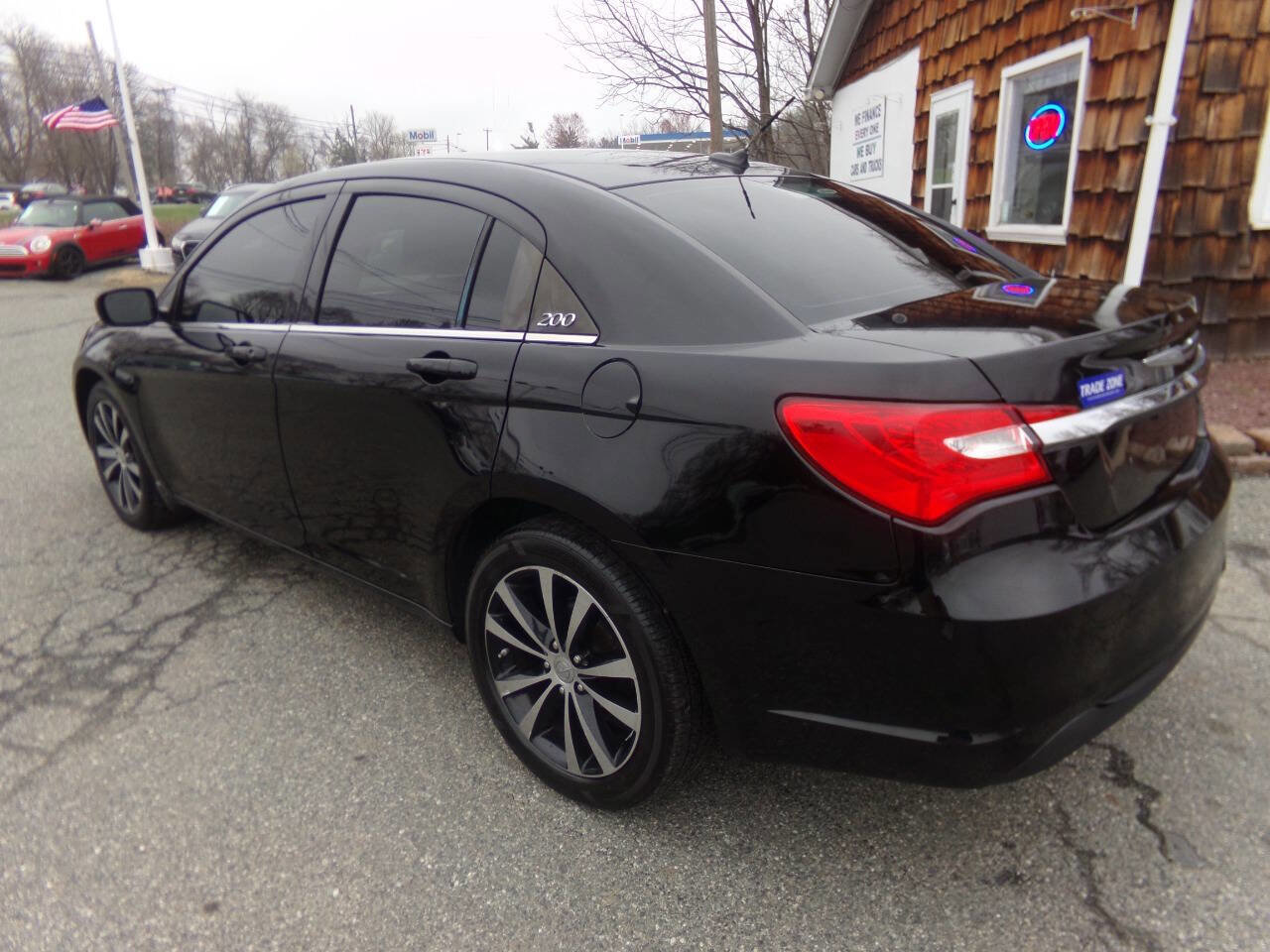 Used 2014 Chrysler 200 Limited w/ Sun/Sound Group FWD image 11