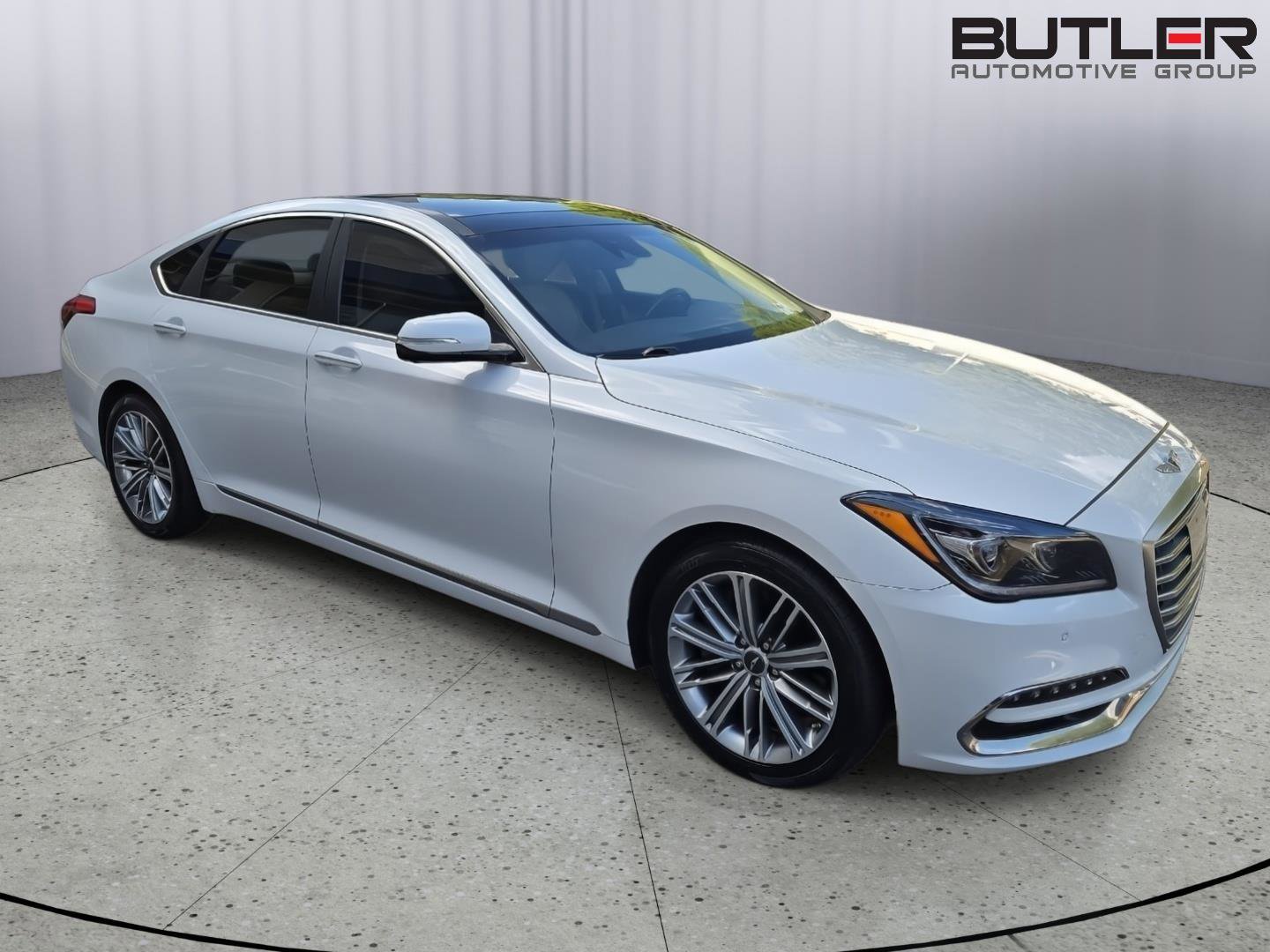 Used 2018 Genesis G80 3.8 w/ Option Group 03 RWD image 3
