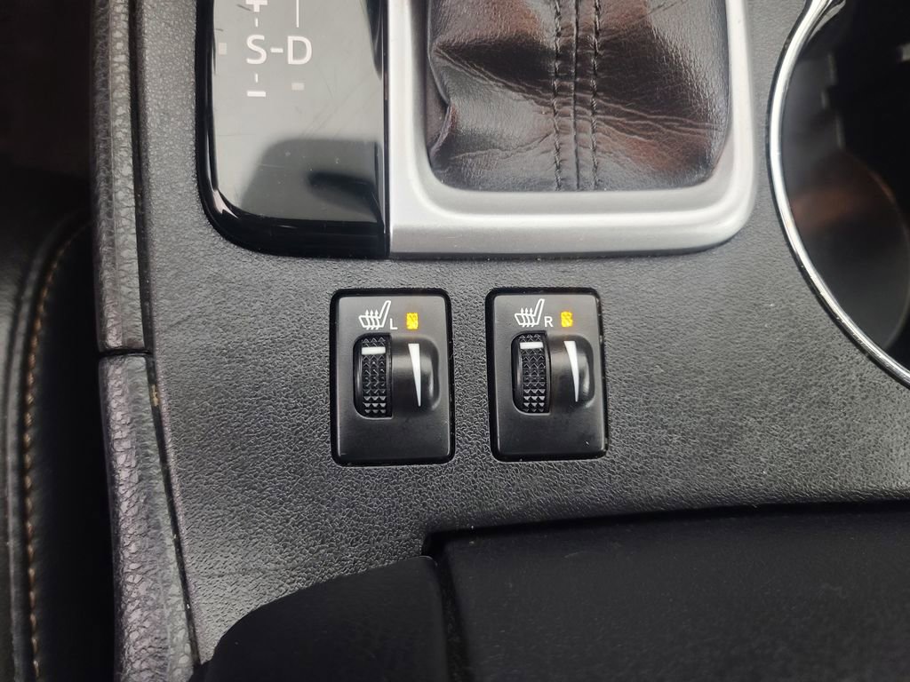 Used 2015 Toyota Highlander XLE image 36