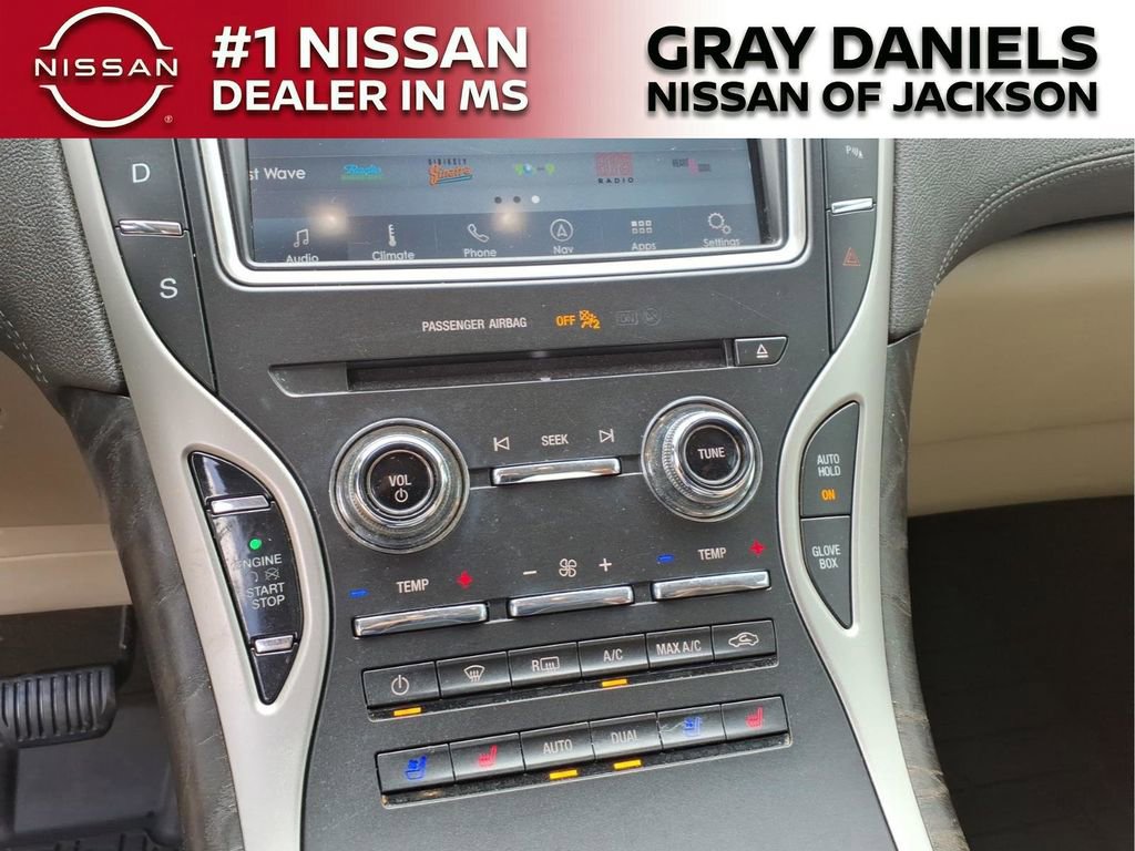 Used 2020 Lincoln Nautilus Reserve w/ Equipment Group 202A image 18