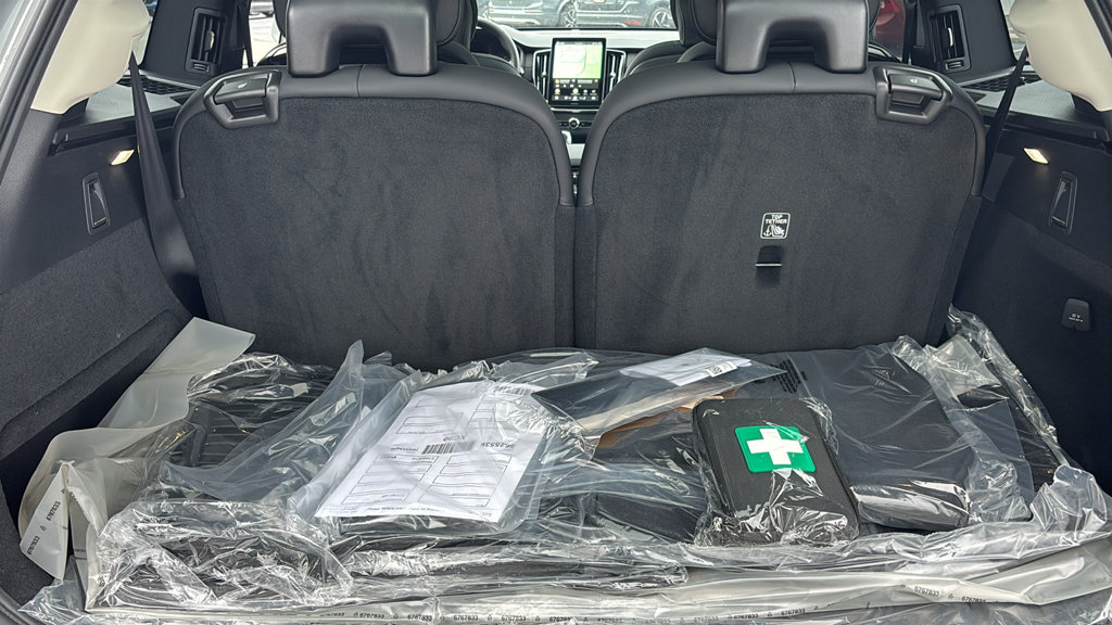 New 2027 Volvo XC90 B6 Plus AWD/4WD image 30