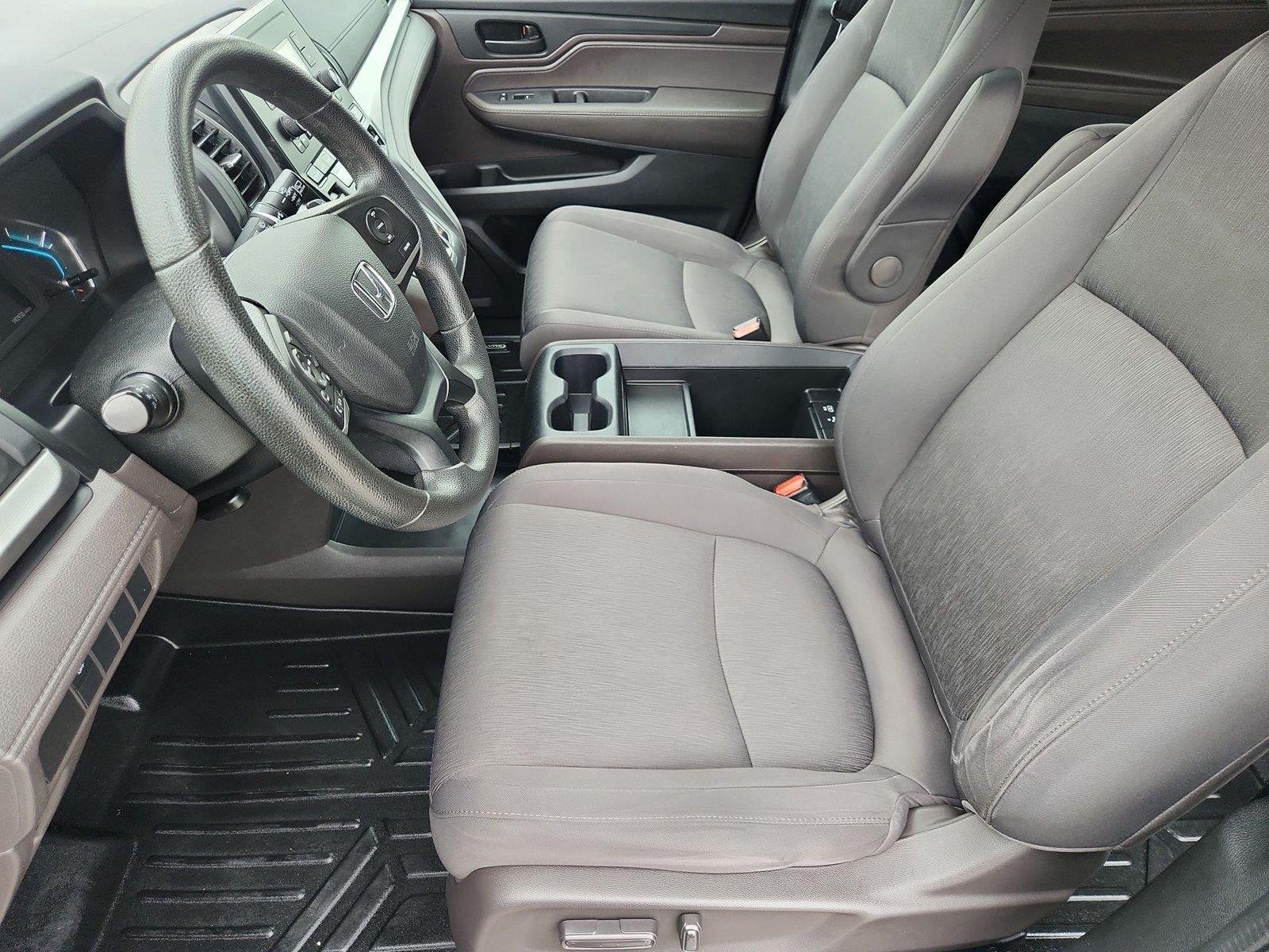 Used 2018 Honda Odyssey LX image 18