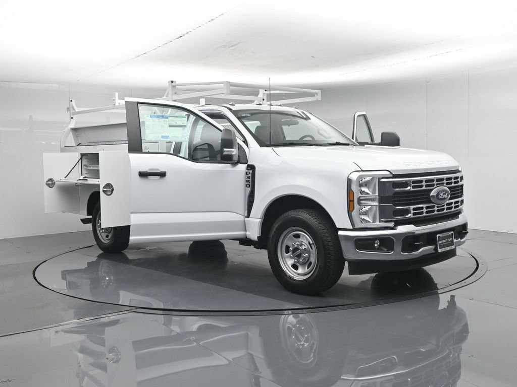 New 2026 Ford F350 XL w/ XL Chrome Package RWD image 34