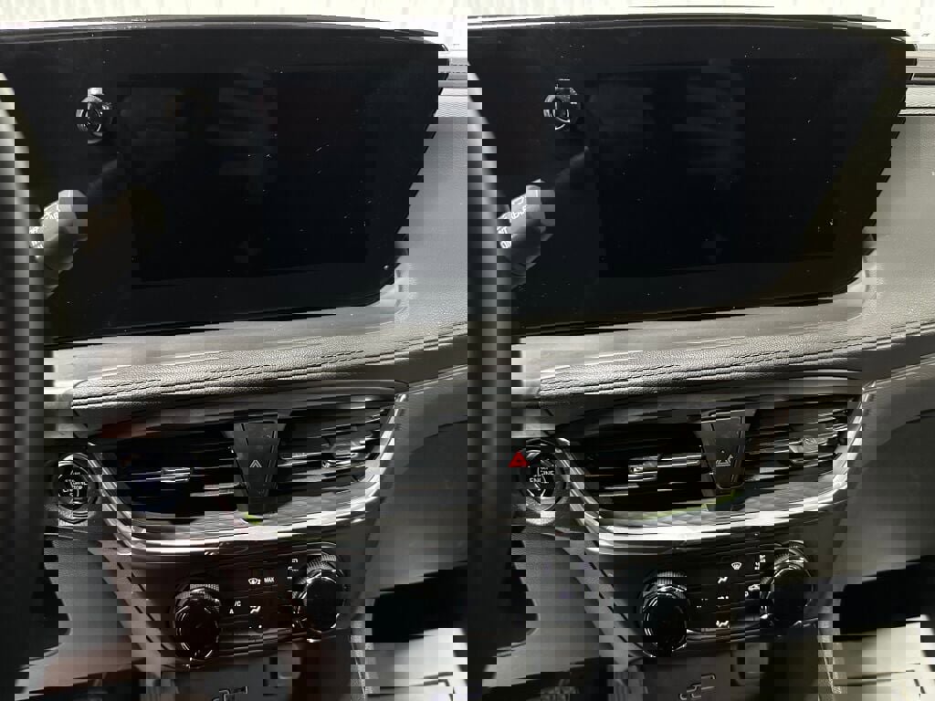 Used 2024 Buick Encore GX Preferred image 12