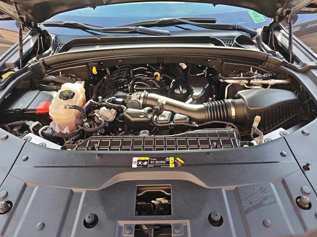 Certified 2023 Jeep Grand Cherokee L Laredo AWD/4WD image 33