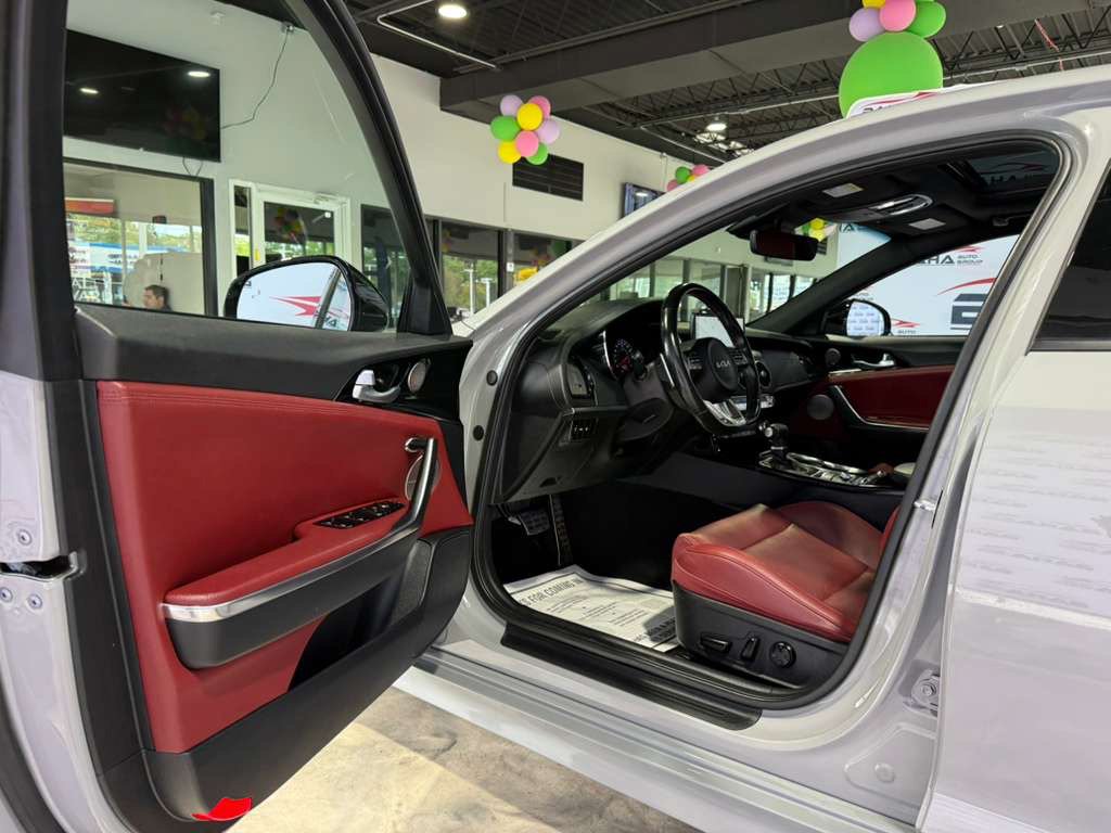 Used 2023 Kia Stinger GT-Line w/ Sun & Sound Package AWD/4WD image 22