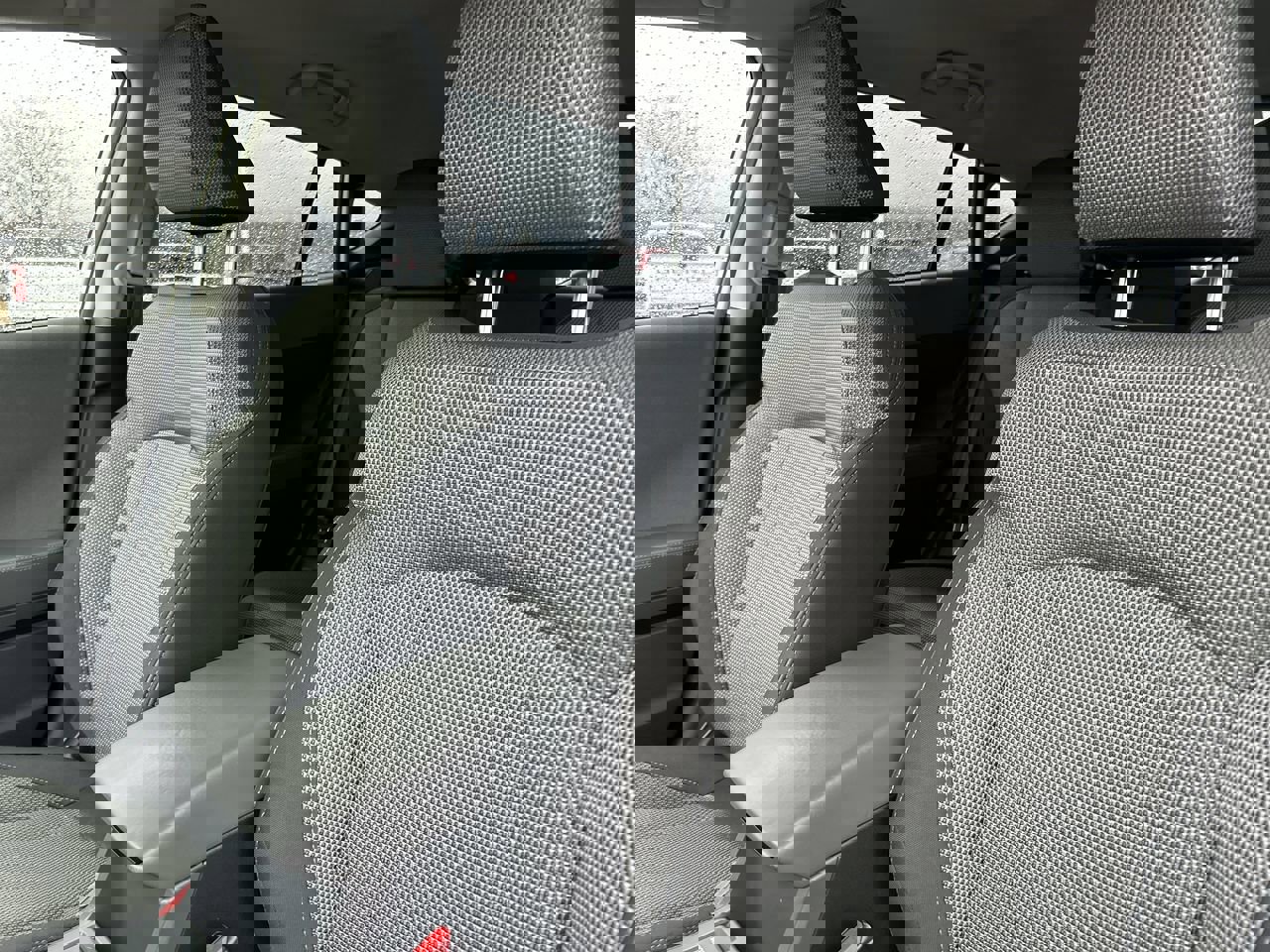 Used 2024 Subaru Crosstrek 2.0i Premium image 22