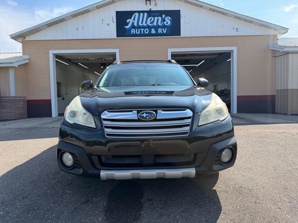 Used 2013 Subaru Outback 2.5i Limited w/ Moonroof Pkg AWD/4WD image 2
