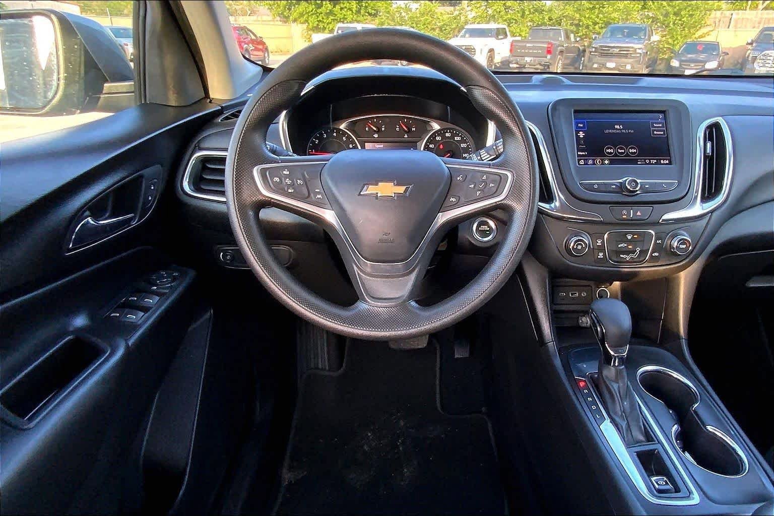 Used 2023 Chevrolet Equinox LT FWD image 6
