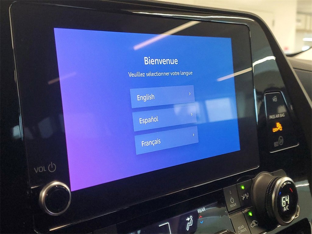 Certified 2023 Toyota Highlander LE image 26