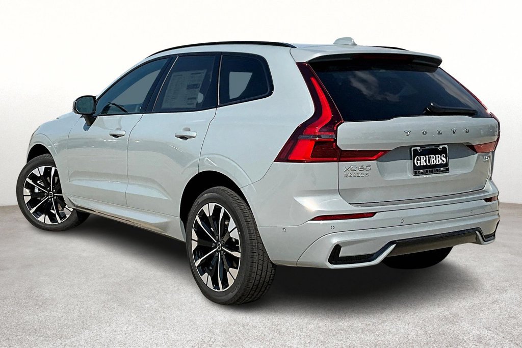 New 2026 Volvo XC60 B5 Plus w/ Protection Package Premier AWD/4WD image 3