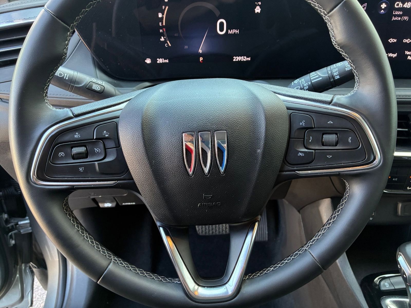 Used 2025 Buick Encore GX Preferred image 27