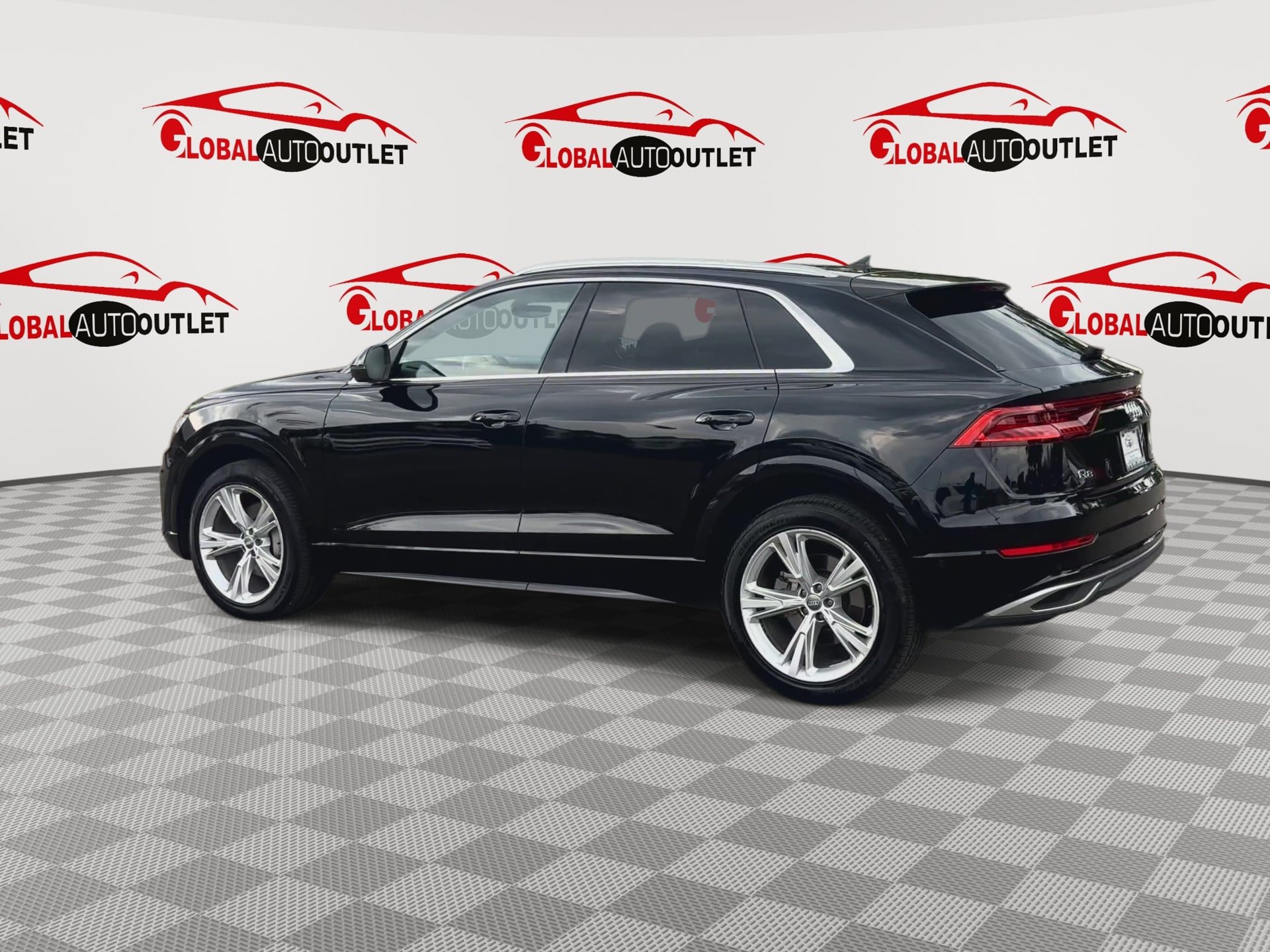 Used 2019 Audi Q8 Premium Plus AWD/4WD image 6