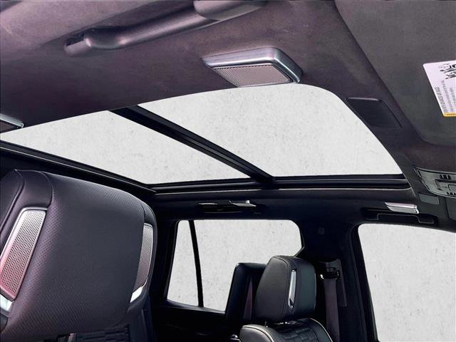 Used 2021 Cadillac Escalade Sport Platinum image 17