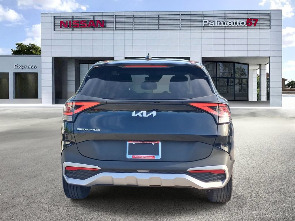 Used 2024 Kia Sportage EX FWD image 5
