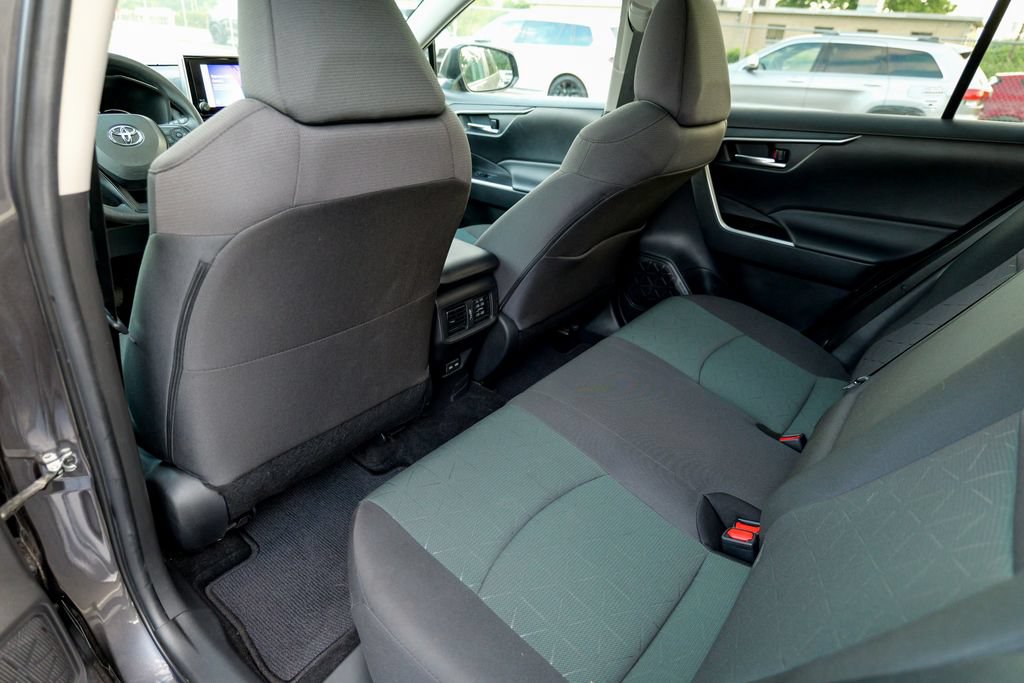 Used 2023 Toyota RAV4 XLE w/ Convenience Package AWD/4WD image 25