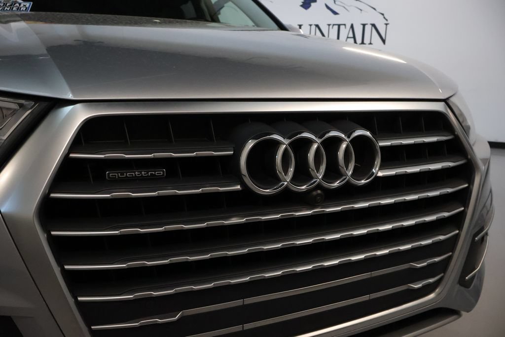 Used 2019 Audi Q7 2.0T Premium Plus w/ Premium Plus Package AWD/4WD image 9