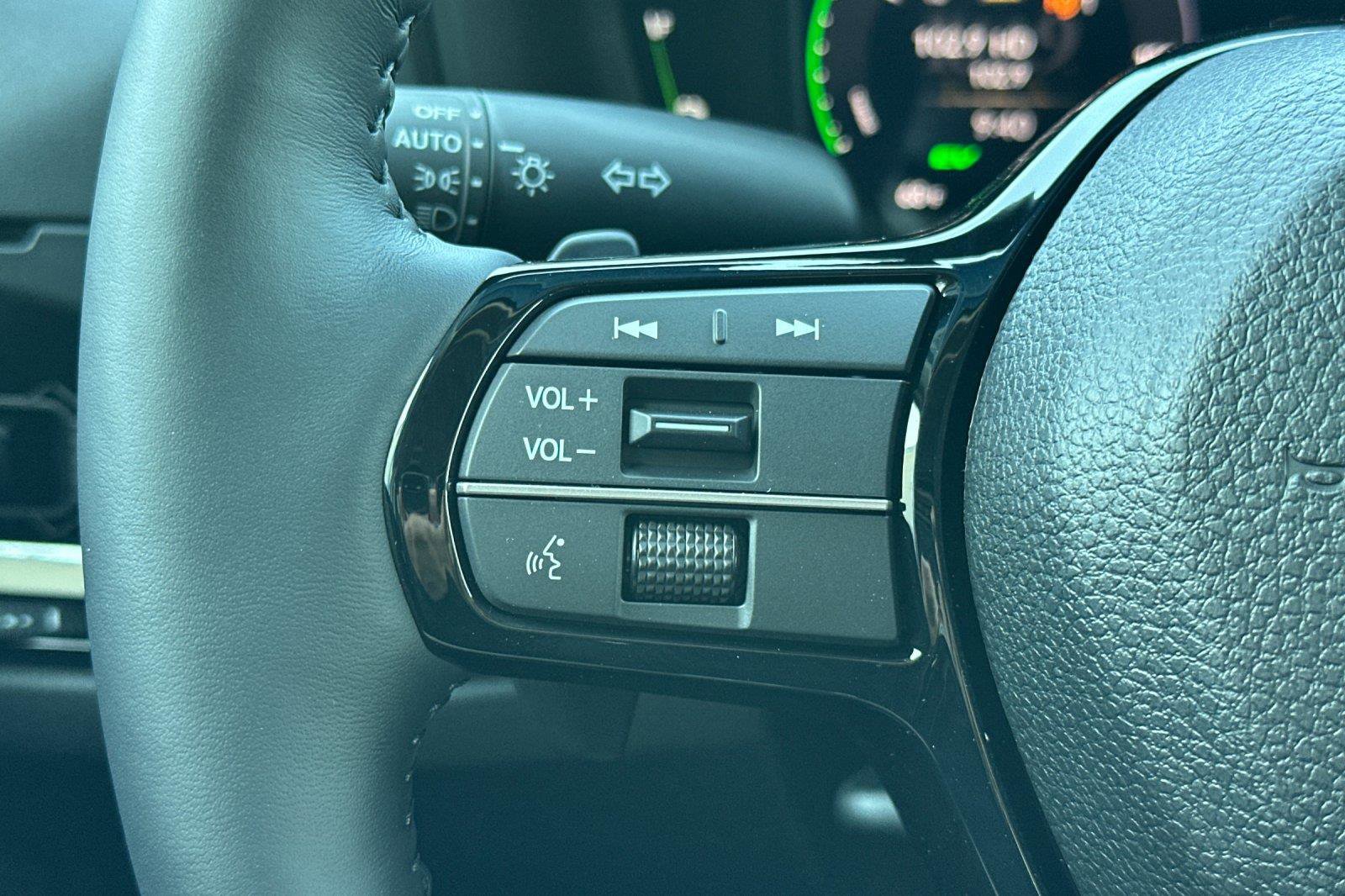 New 2025 Honda Accord Touring image 27