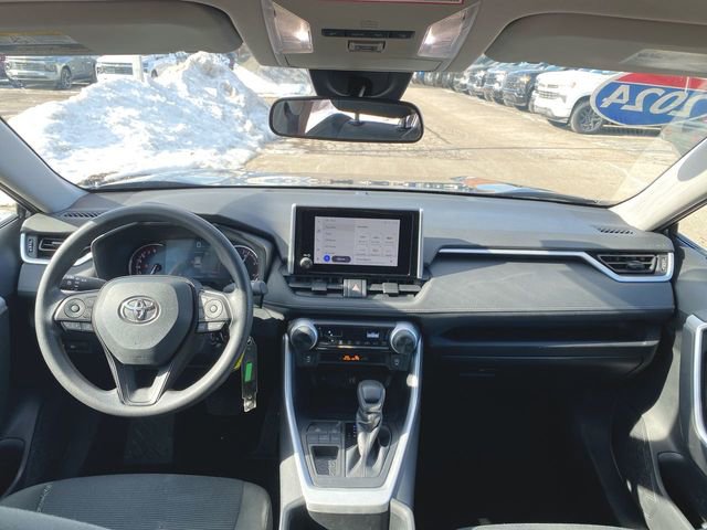 Used 2024 Toyota RAV4 LE image 18