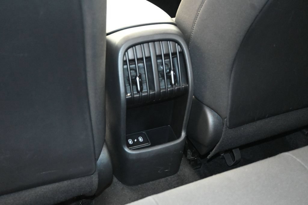 Used 2025 Hyundai Kona SEL AWD/4WD image 17