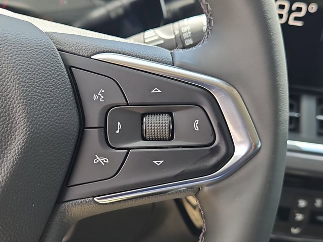 New 2026 Chevrolet Trax ACTIV w/ Driver Confidence Package FWD image 18