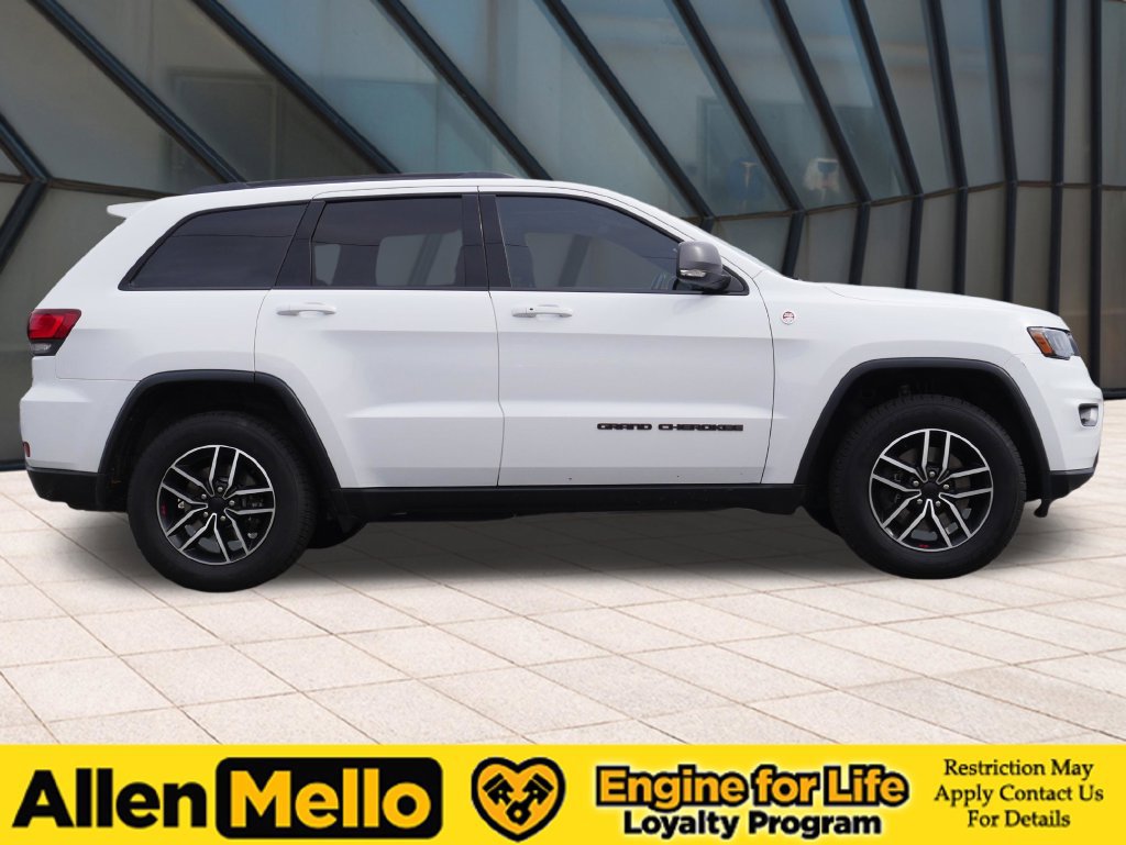 Used 2021 Jeep Grand Cherokee Trailhawk AWD/4WD image 7