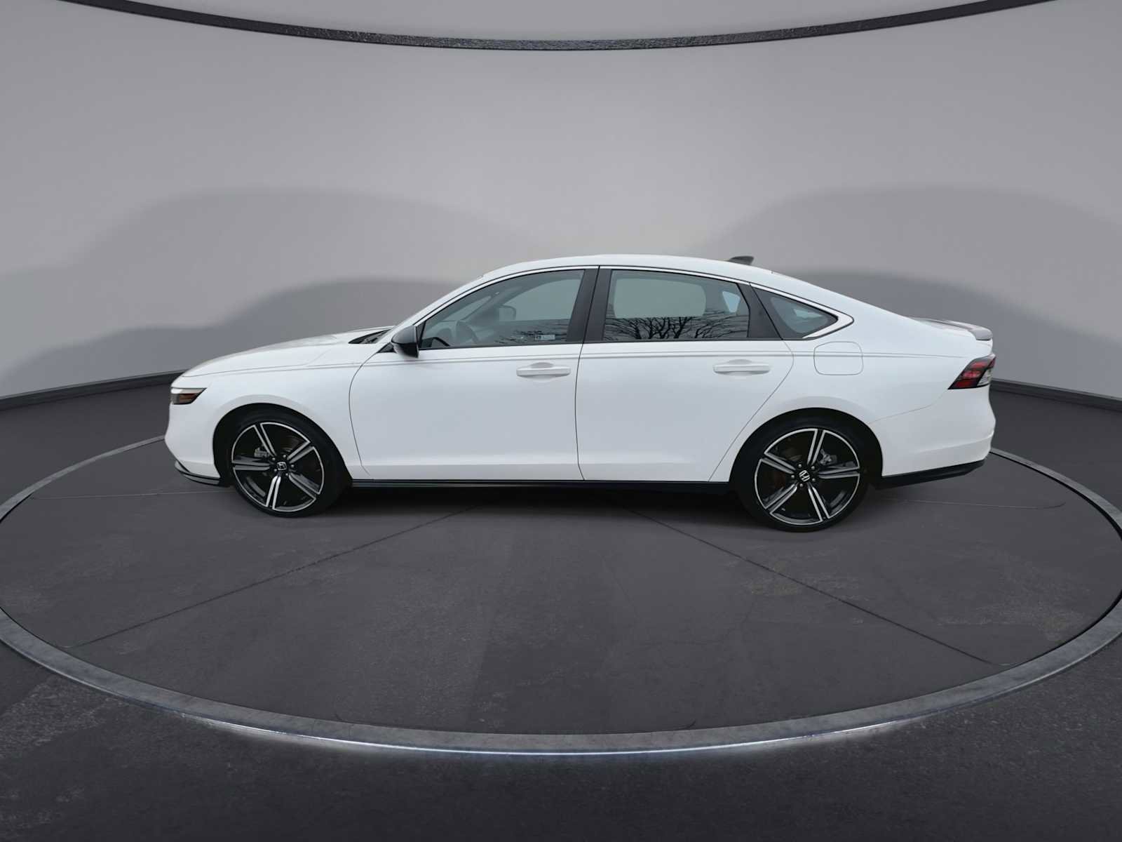 Certified 2024 Honda Accord Sport image 5