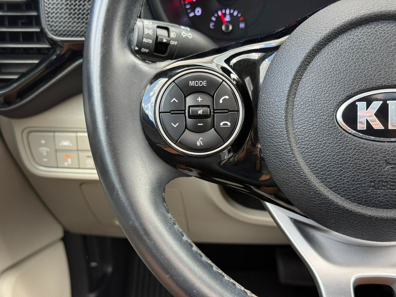 Used 2021 Kia Soul EX FWD image 17