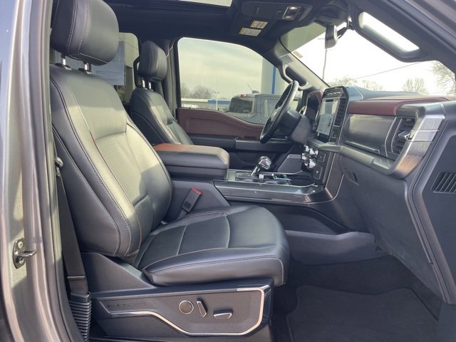 Used 2022 Ford F150 Lariat w/ Equipment Group 502A High image 16