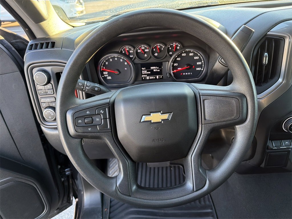 Used 2023 Chevrolet Silverado 1500 Custom image 24