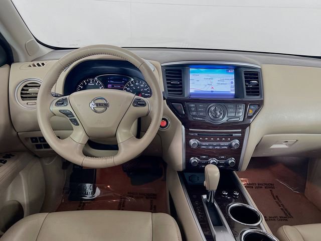 Used 2014 Nissan Pathfinder Platinum image 20