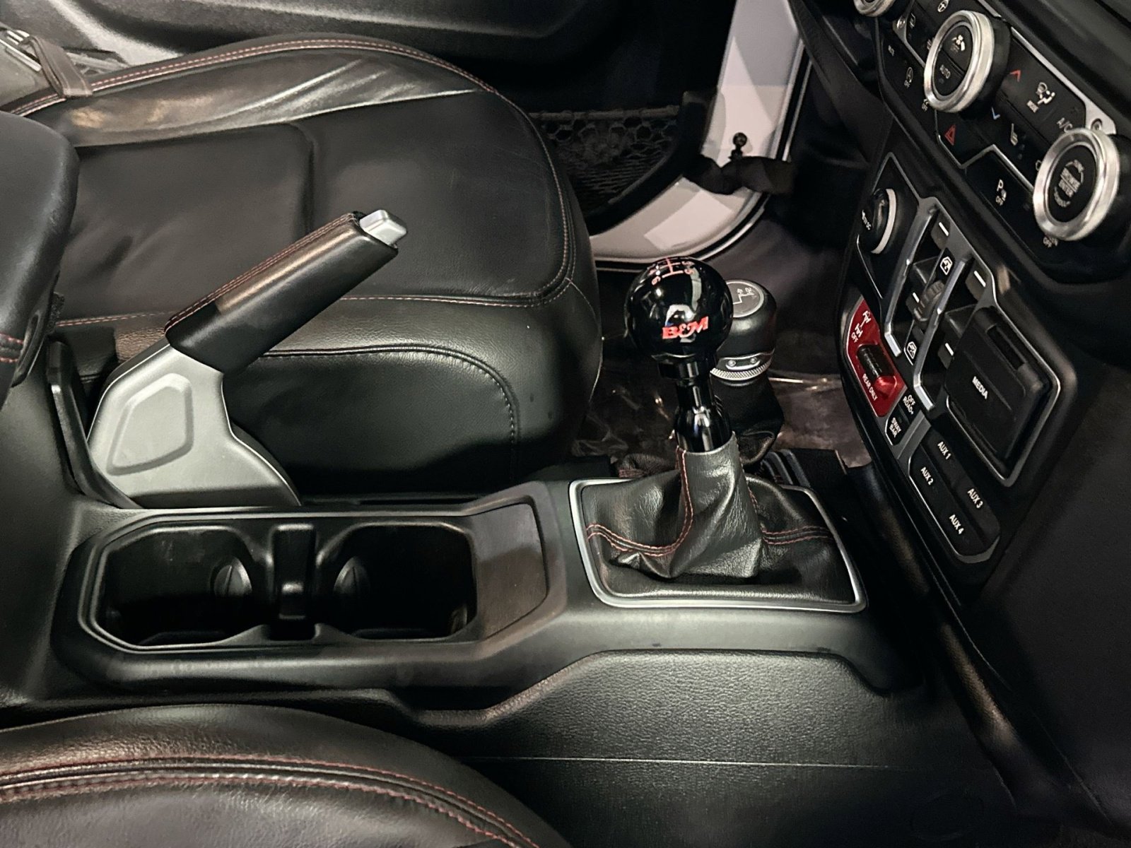 Used 2021 Jeep Gladiator Rubicon image 38