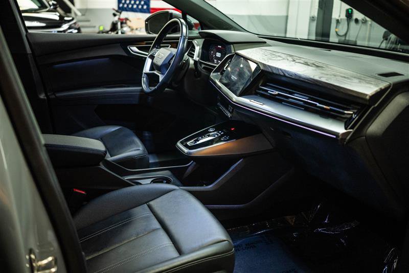 Used 2023 Audi Q4 e-tron Premium Plus w/ Premium Plus AWD/4WD image 12