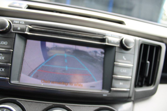 Used 2013 Toyota RAV4 LE FWD image 25