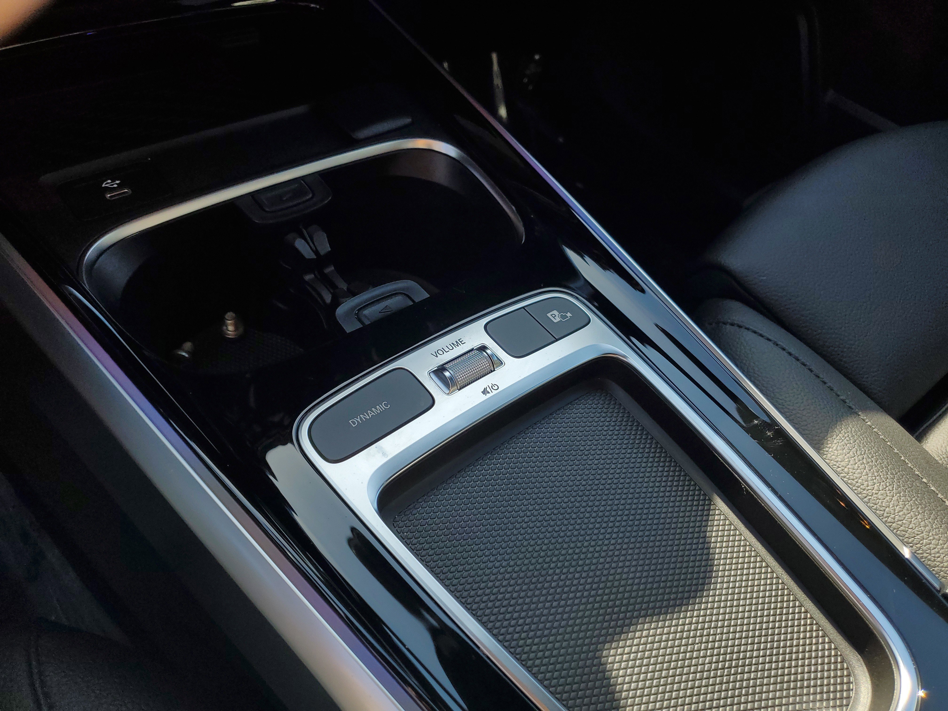 Certified 2025 Mercedes-Benz GLB 250 image 30