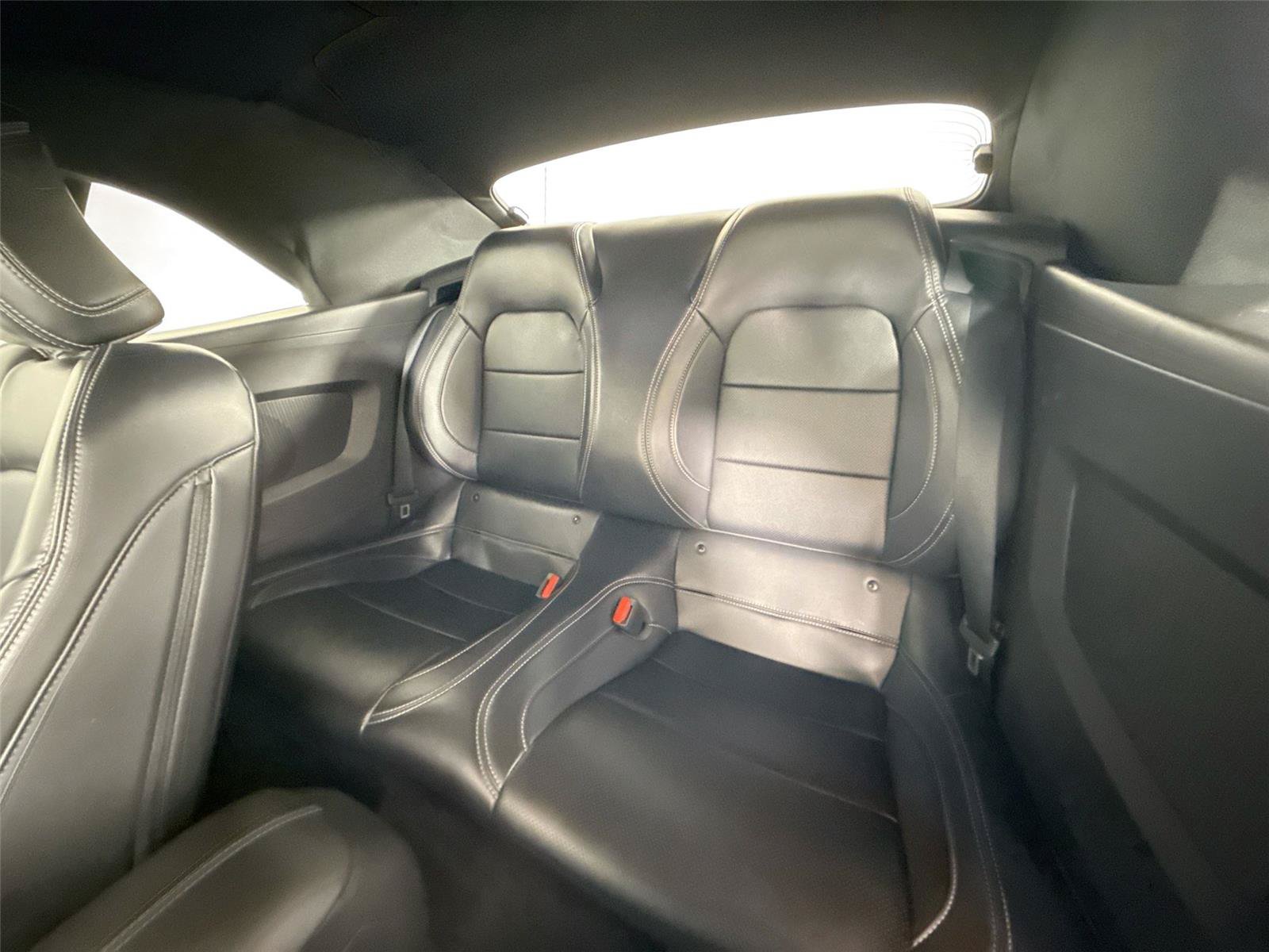 Used 2025 Ford Mustang Premium RWD image 33
