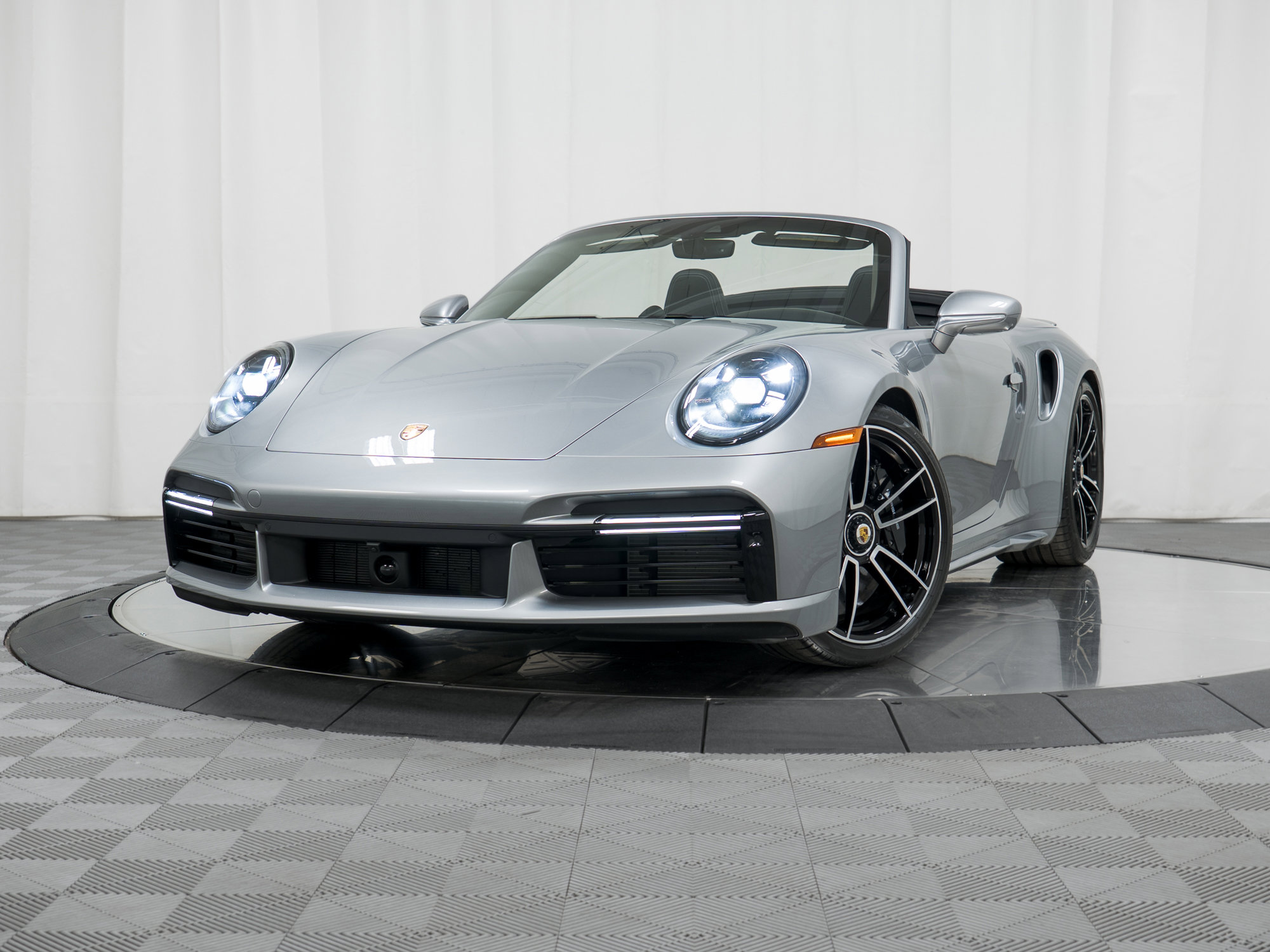 Certified 2025 Porsche 911 Turbo S AWD/4WD image 42