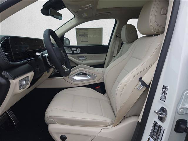 New 2026 Mercedes-Benz GLS 450 4MATIC image 4