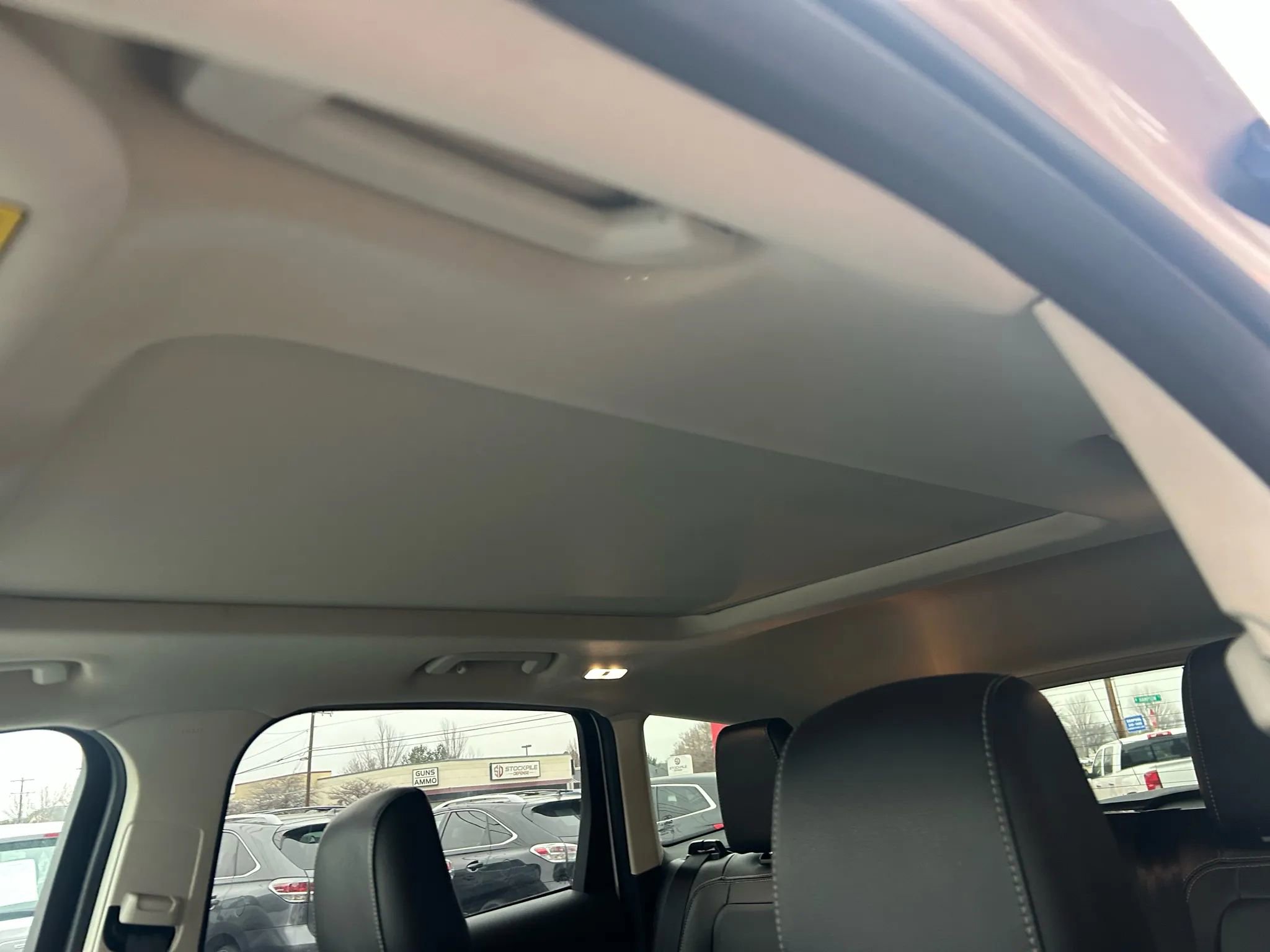 Used 2019 Ford Escape Titanium image 17