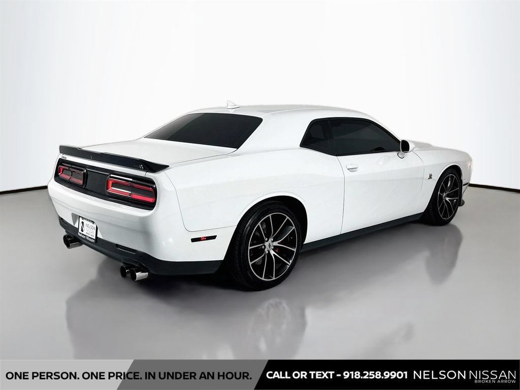 Used 2018 Dodge Challenger R/T Scat Pack w/ Leather Interior Group RWD image 5