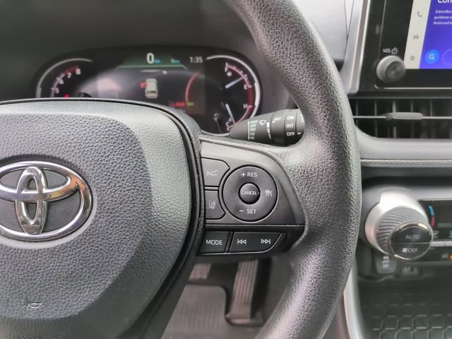 Used 2024 Toyota RAV4 XLE image 20
