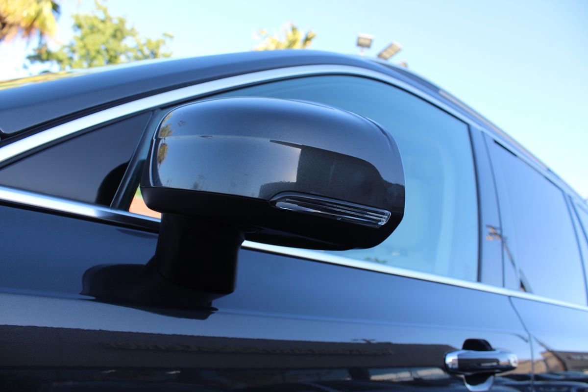 Used 2017 Volvo XC90 T6 Momentum w/ Vision Package image 13