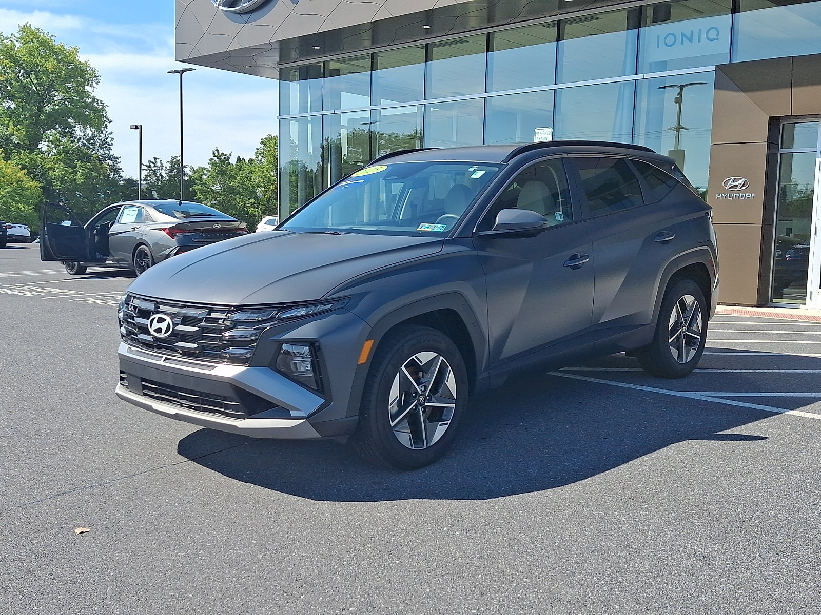Used 2025 Hyundai Tucson SEL AWD/4WD image 3