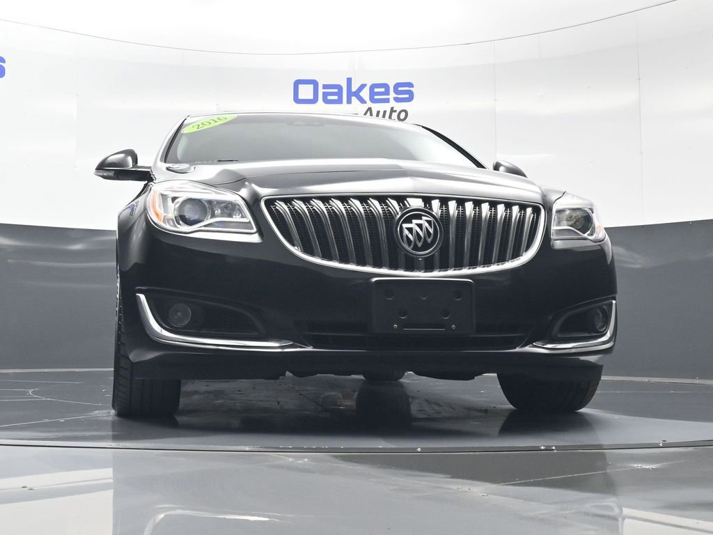 Used 2016 Buick Regal Premium w/ Driver Confidence Package #1 image 39