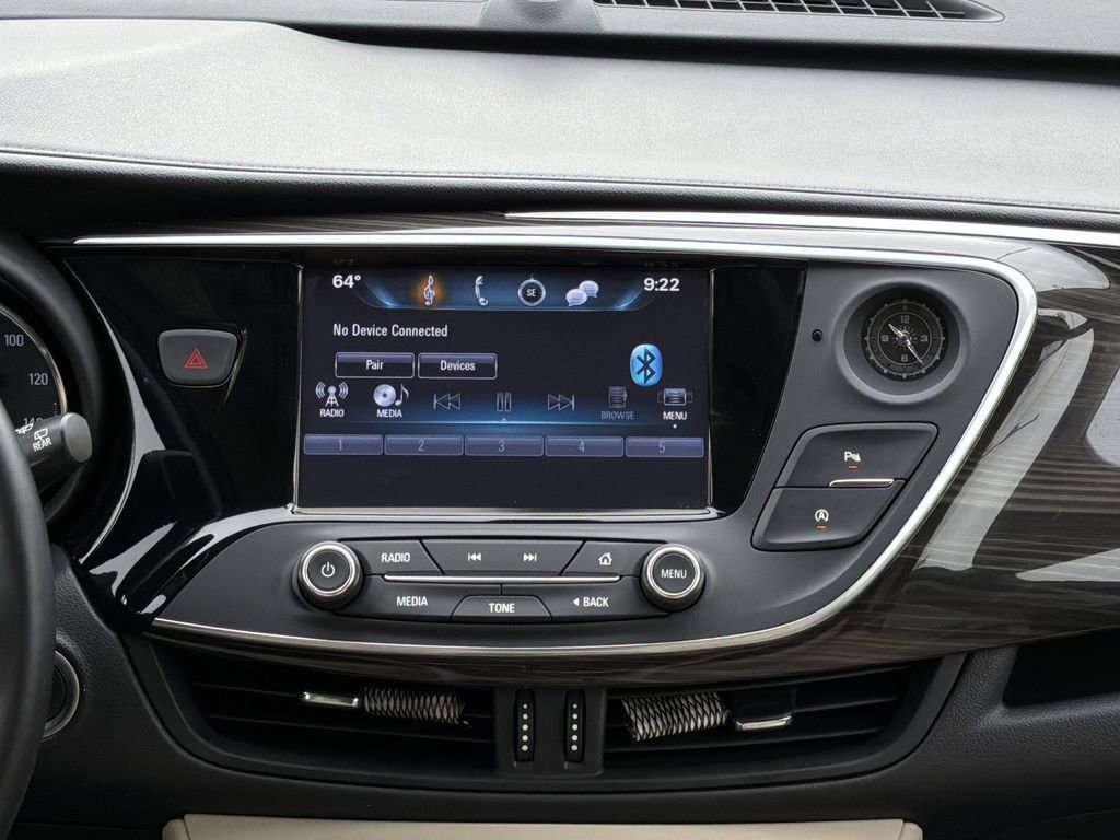 Used 2020 Buick Envision Essence w/ Experience Buick Package image 4