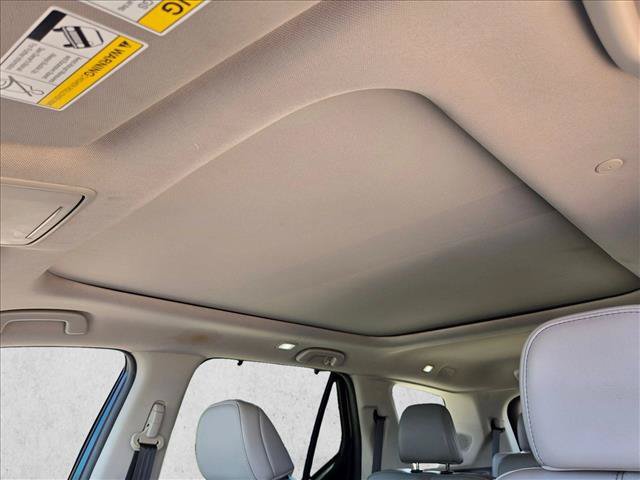 Used 2024 Honda Pilot Touring image 12