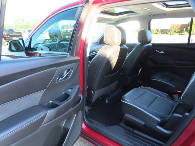 Used 2021 Chevrolet Traverse High Country AWD/4WD image 21