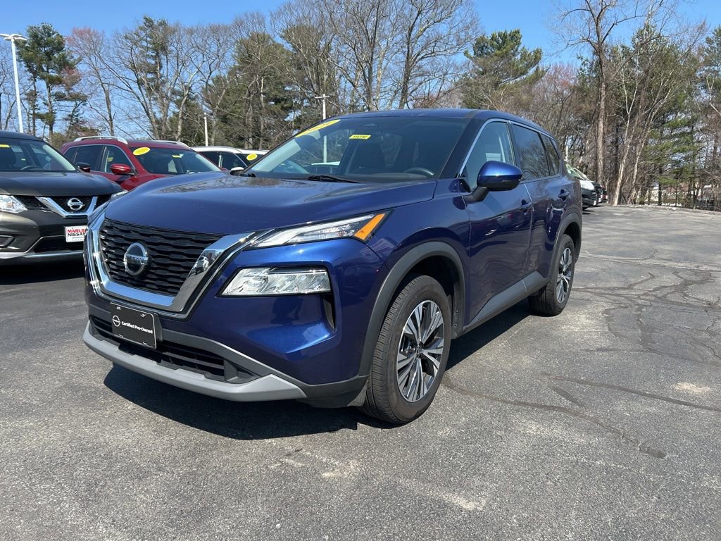 Certified 2021 Nissan Rogue SV image 3
