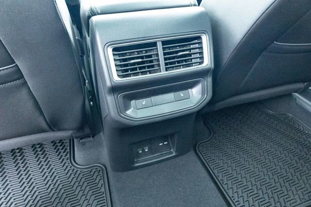 New 2026 Volkswagen Atlas Cross Sport SEL Premium R-Line AWD/4WD image 36